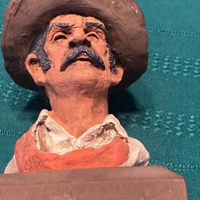MICHAEL GARMIN FIGURINE