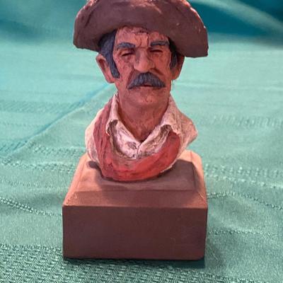 MICHAEL GARMIN FIGURINE