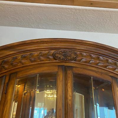 BEAUTIFUL AICO CHINA CABINET
