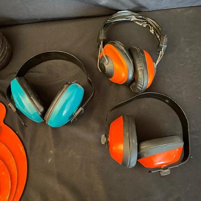 Remington Blue Rock Targets, Steel Targets and Ear Protectors (DR-SS)