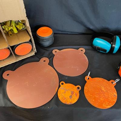 Remington Blue Rock Targets, Steel Targets and Ear Protectors (DR-SS)
