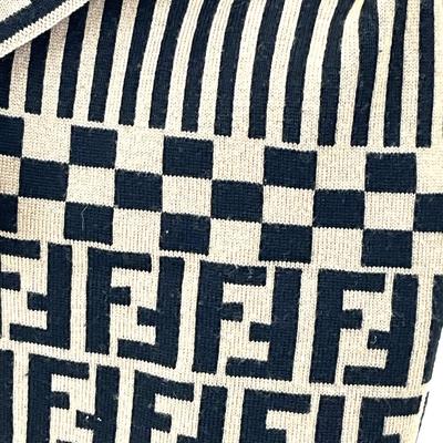 331 FENDI Wool Scarf