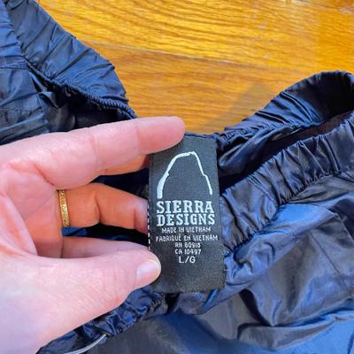 Hunting and Outdoor Apparel sizes M-L (GB-SS)