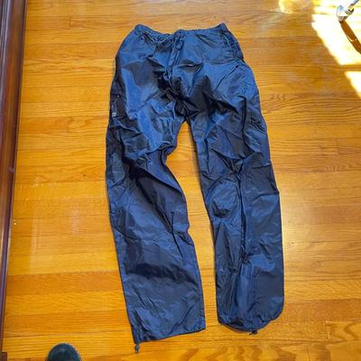 Hunting and Outdoor Apparel sizes M-L (GB-SS)