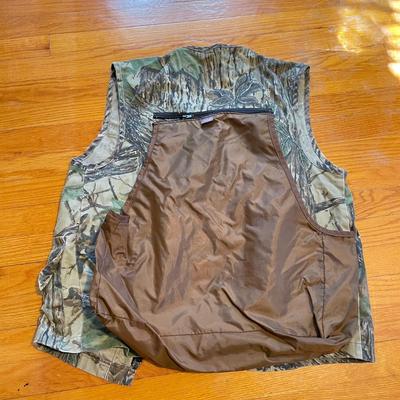 Hunting and Outdoor Apparel sizes M-L (GB-SS)