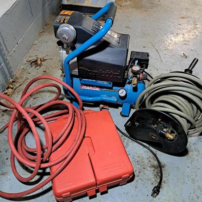 Makita Air Compressor & Campbell Hausfeld Spray Gun Kit (B1-SD)