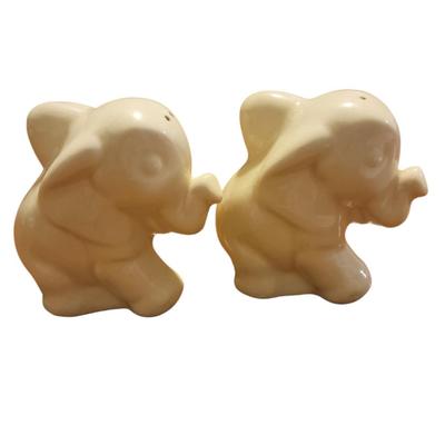 Vtg Ivory elephant salt and pepper shakers