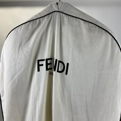 334 FENDI Pink Fur Shawl with Lace Collar Size 40