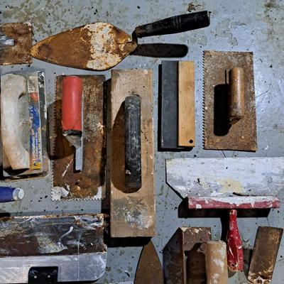 Large Bucket of Drywall & Grout Tools (B1-SD)