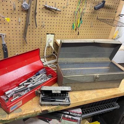 Sockets & Metal Toolboxes (B3-SS)