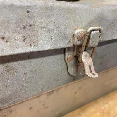 Sockets & Metal Toolboxes (B3-SS)