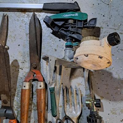 Gardener's 25-Tool Lot Delight! (B1-SD)