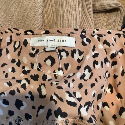 350 THE GOOD JANE Leopard Print Tie Front Blouse