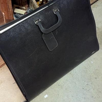 Large Portfolio Bags With Pictures