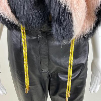 351 FENDI Black and Pink Stole Wrap