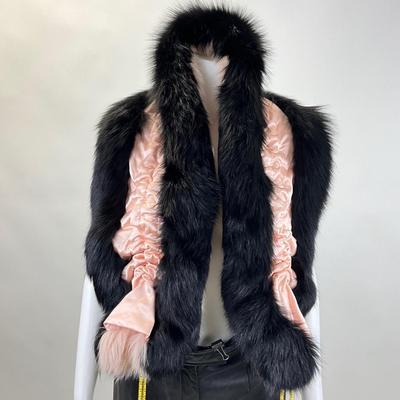 351 FENDI Black and Pink Stole Wrap