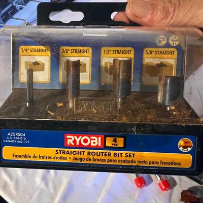 Router Table Jigs & Woodworking Bits Plus More (B2-RG)