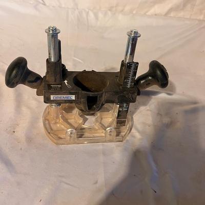 Router Table Jigs & Woodworking Bits Plus More (B2-RG)