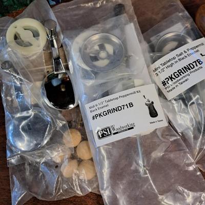 Make Your Own Salt & Pepper Mills (B1-SD)