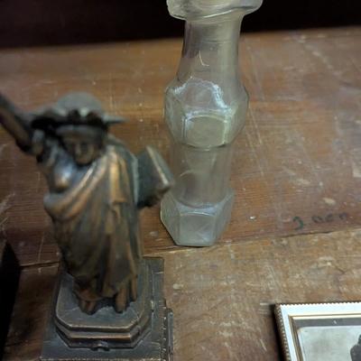 Grace Lopez Kitchen Picture Electric Dietz Glass Oil Lantern Brass Statue Of Liberty Vintage Bottles