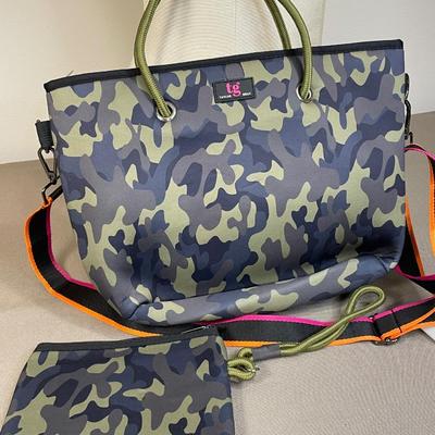 Green Camouflage neoprene bag and wristlet