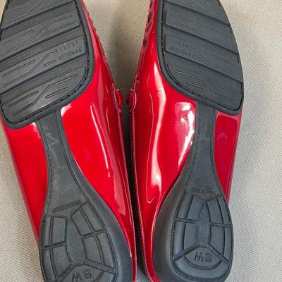 Stuart Weitzman Red patent leather Mules Slide shoes New!