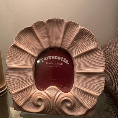 Picture frame and Set of 2 Lamps