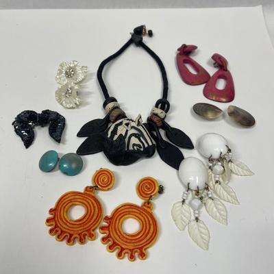 Costume Fashion Jewelry Lot - Non-metallic Bright Colored group of one necklace with 7 Earring pairs