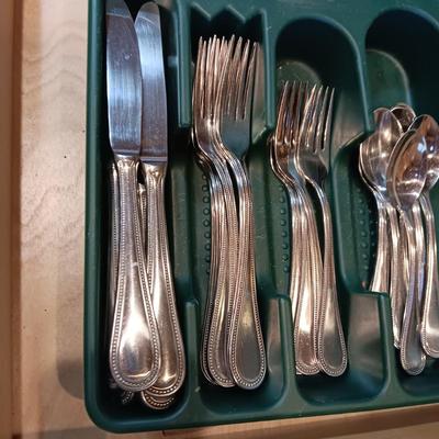 TOWLE STAINLESS STEEL FLATWARE