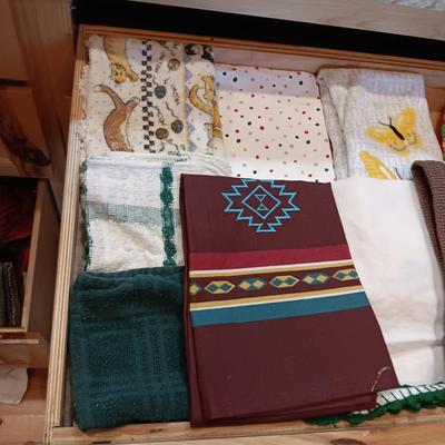 HOTPADS AND DISH TOWELS