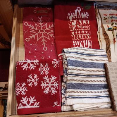 DISH TOWELS AND A NEW DRYING MAT