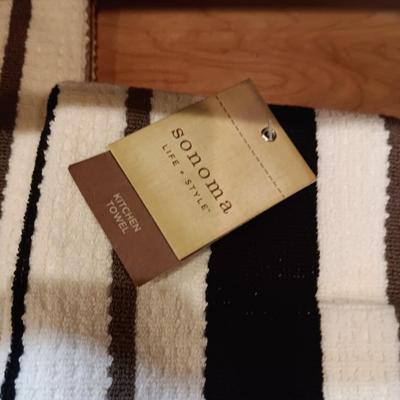 DISH TOWELS AND A NEW DRYING MAT