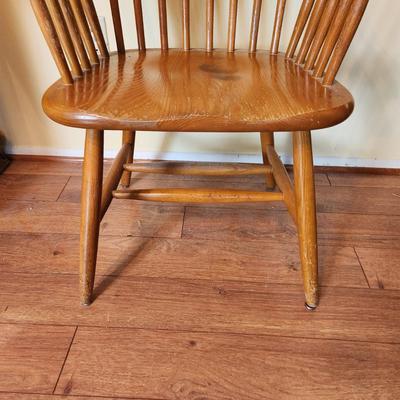 High Back Windsor Spindle Chair