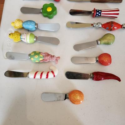 Large collection of Condiment Spreaders Cheese Jelly Butter Knife Knives