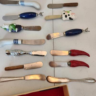 Large collection of Condiment Spreaders Cheese Jelly Butter Knife Knives