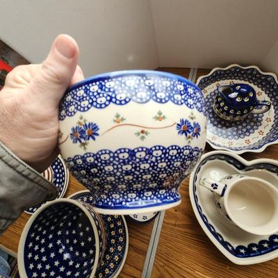 Lot of Polish Boleslawiec Pottery Poland Teapot Bowls Plates Spoon Rest Cup