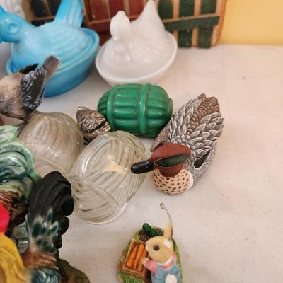 Collection of Chickens Shakers, Dishes, Figurines
