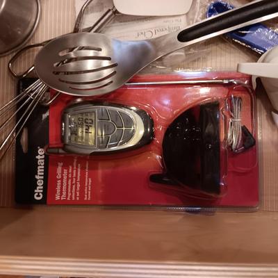 NEW CHEFMATE WIRELESS GRILL THERMOMETER AND KITCHEN UTENSILS