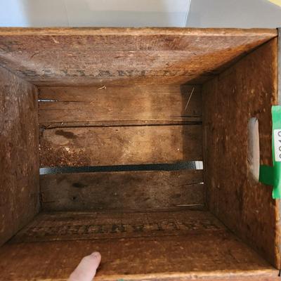 P. Ballantine's & Sons Beer Newark N.J. Wood Wooden Crate Box
