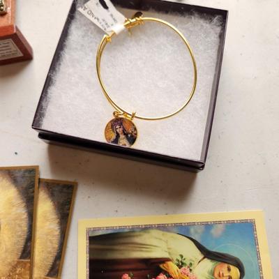 Lot of Religious Items Crosses Statues Rosary