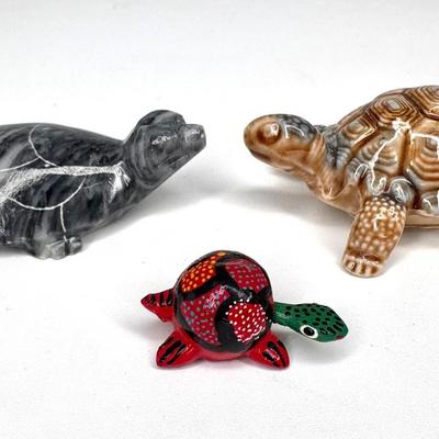 Vintage Lot of 16 Various Small Trinkets