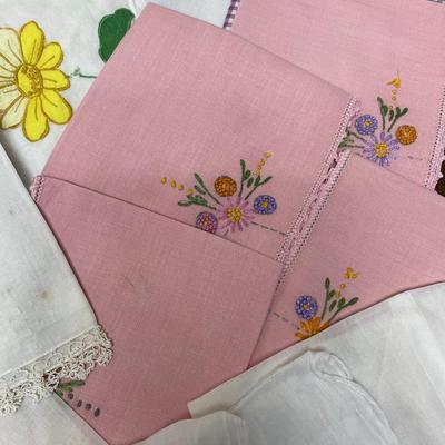 Lot of 31 vintage 1950's linen embroidered & embellished hankies - very soft and mostly stain free multicolored