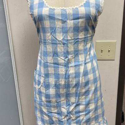 Vintage 1950s blue and white check apron handmade
