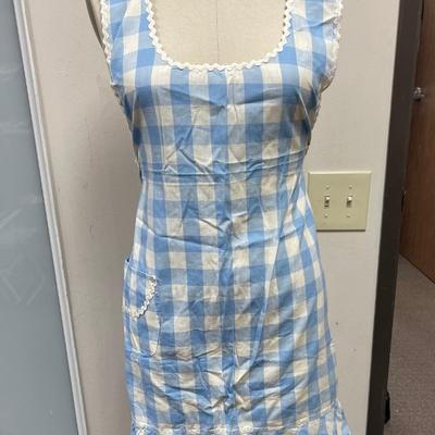 Vintage 1950s blue and white check apron handmade