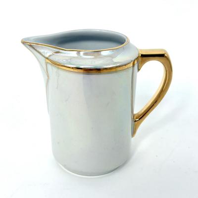 Ame des Pavillons Baudour Tea Set