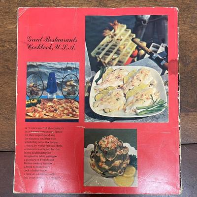 Campbell's Great Restaurants of USA vintage cookbook Famous Recipes Made Easy 1960's