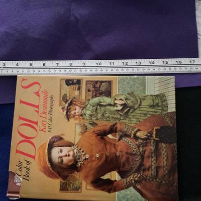 Kay Desmonde Color Book Of Dolls