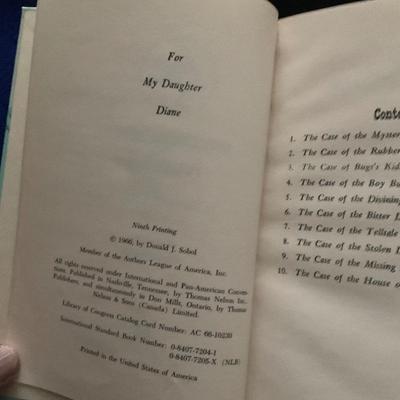 10 Encyclopedia Brown Books