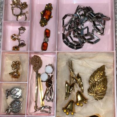 LR21-costume jewelry