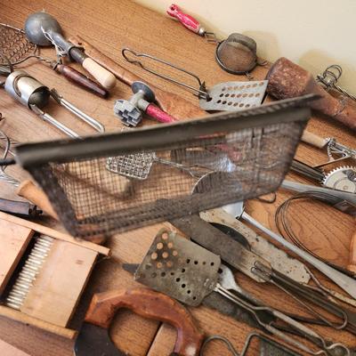 Large Lot Antique & Vintage Kitchen Utensils